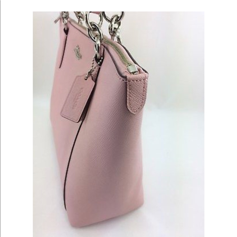 ๐ Blush Coach Tote- No wallet ๐ - Picture 4 of 8